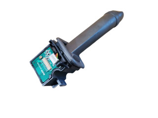 Ручка стеклоочистителей 31268581 Volvo S60