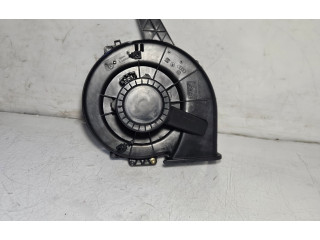 Вентилятор печки 6Q1820015C Audi A2