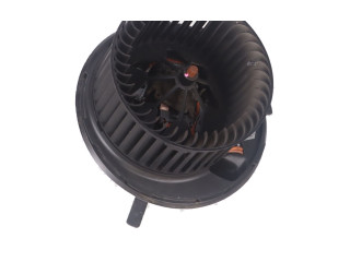 Вентилятор печки 1K1820015Q Skoda Yeti (5L)