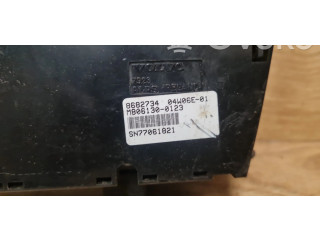 Блок управления климат-контролем 8682734   Volvo XC90