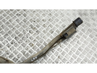 Наливная труба топливного бака