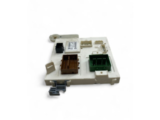 Блок комфорта 32217335 Volvo XC90