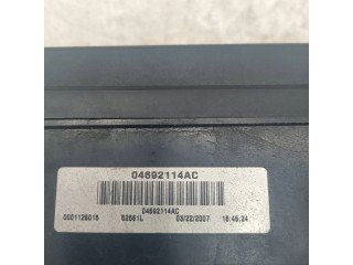 Блок предохранителей 04692114AC Jeep Grand Cherokee (WK)