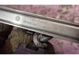 Топливная рампа Audi A3 S3 8P