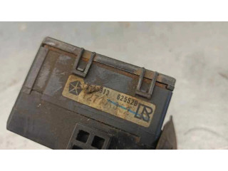 Ручка стеклоочистителей 4793313   Jeep Cherokee XJ