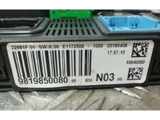 Zpětné zrcátko Peugeot 208 2019 9819850080