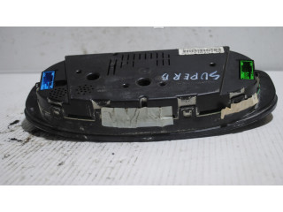 Geschwindigkeitsmesser Cockpit 3U0920810A   Skoda Superb B5 (3U)       
