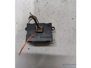 Дисплей 8111008010 SsangYong Rexton