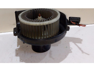 Вентилятор печки       Skoda Fabia Mk2 (5J)