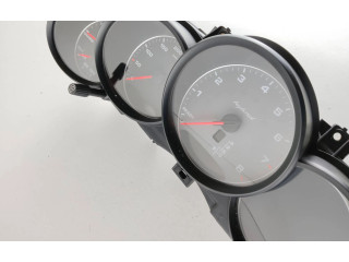 Přístrojová deska Porsche Cayenne (92A) 2011 7P5920903C