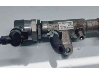 Топливная рампа 03L089N   Volkswagen PASSAT B7  