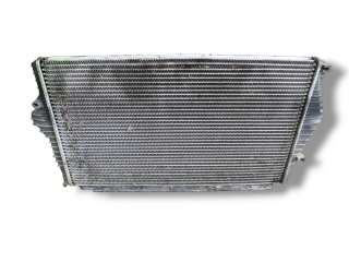 Интеркулер 30748809 Volvo XC70