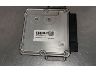 Řídící jednotka 132103114632 Renault Sandero II 2014