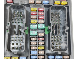 Блок предохранителей 31682732   Volvo S90, V90    