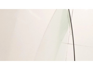 Основное стекло задних дверей