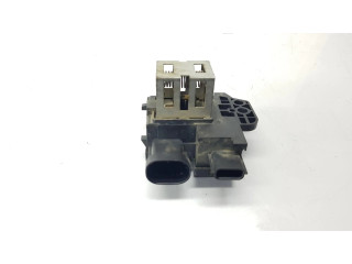 Блок управления 255509263R Dacia Dokker