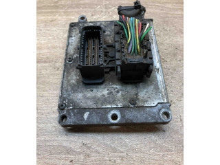 Блок управления двигателем Блок управления 55352688 Saab 9-3 Ver1