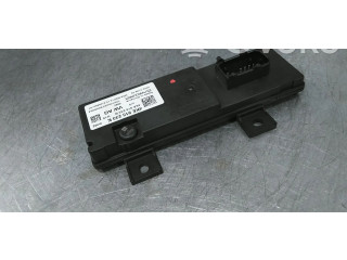 Блок управления 4KE915233K Audi e-tron