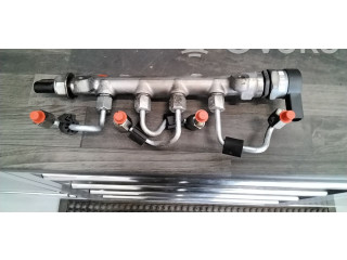 Топливная рампа 04L130089D   Skoda Octavia Mk3 (5E)  