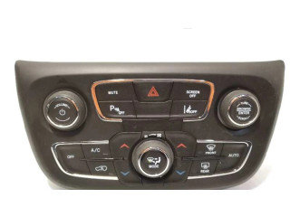 Блок управления климат-контролем 60928135, P6TM19DX9AB   Jeep Compass