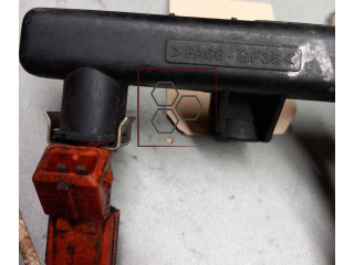 Топливная рампа 60653405 Alfa Romeo 147