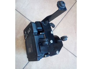 Jednotka ABS P31423315 Volvo V40 2016