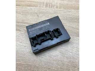 Блок управления дверью 8P0959433E, 5DK008583   Audi A3 S3 8P