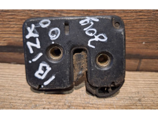 Замок багажника 6K6827505A Seat Ibiza II (6k) 1999 - 2002 года