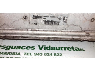 Интеркулер  8200471888   Renault Clio II 