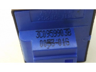 Включатель открытия топливного бака