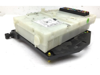 Блок предохранителей 7G9T-14A073-DB   Ford S-MAX    