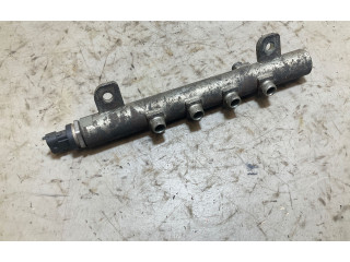 Vstřikovací lišta 55197372, 018631 Opel Zafira B