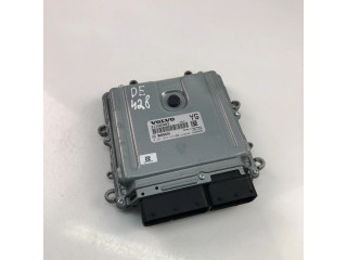 Блок управления двигателя     31336983, 0281018414    Volvo XC70 