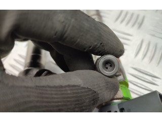 Комплект форсунок 04L130277AC, 0445110469 Skoda Octavia Mk3 (5E) CLHA