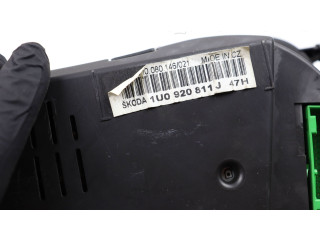 Панель приборов 1U0920811J   Skoda Octavia Mk1 (1U)       