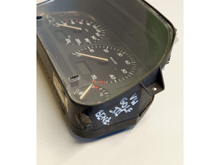 Панель приборов 851005020, 1H0919860BX   Volkswagen Golf III       