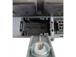 Блок предохранителей 51778008, 503440200506 Fiat Linea