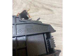 Блок предохранителей A1695453032   Mercedes-Benz A W169    