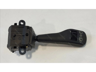 Ручка стеклоочистителей 61318363669 BMW X3 E83