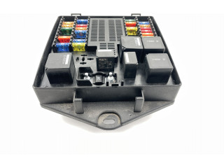 Блок предохранителей BW8314A073AA Jaguar XK - XKR