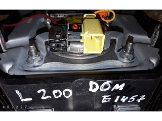 Подушка безопасности водителя MR992559 Mitsubishi L200