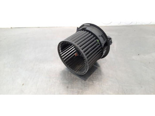 Вентилятор печки    272107379R   Dacia Logan II