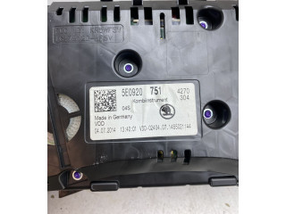 Панель приборов 5E0920751   Skoda Octavia Mk3 (5E)       