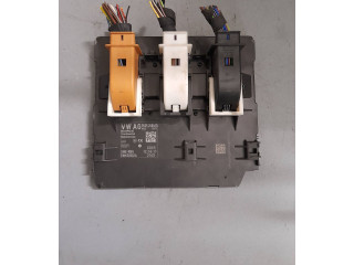 Блок комфорта 5K0937085AA Volkswagen Caddy