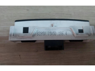 Přístrojová deska Toyota Avensis T270 2015 83950-05050