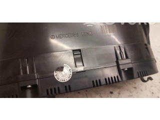 Панель приборов    Mercedes-Benz A W169       