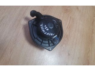 Вентилятор печки 6270030352C Nissan Pathfinder R50