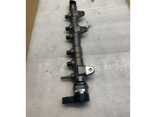 Vstřikovací lišta 8514154, 0445214315 BMW 2 F46 B47C20A B47