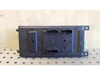 Блок предохранителей YQE500350, 519051601 Land Rover Range Rover Sport L320