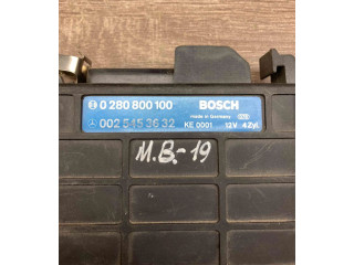 Turbodmychadlo Блок управления двигателем ECU 0280800100, 0025453632 Mrcedes-Benz E W124